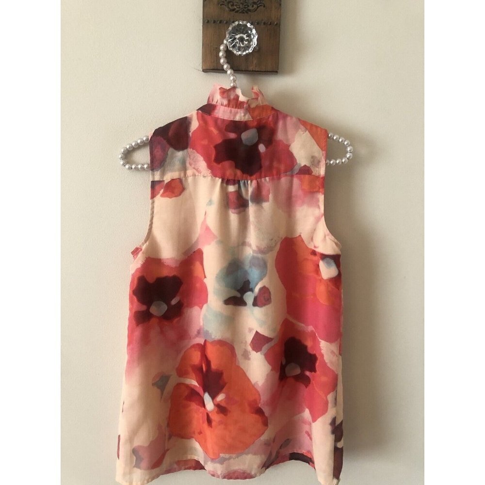 LOFT Sleeveless Blouse with Red and Pink Floral Design - Picture 3 of 5